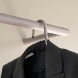 Spinder Design Smeđe-siva željezna zidna vješalica 65 cm Senza – | shoptok.hr