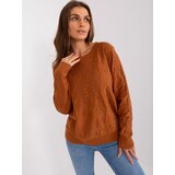 Fashion Hunters Light brown classic sweater with a round neckline Cene