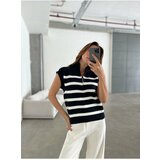 Laluvia Black-Ivory White Striped Zippered Sweater cene