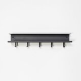 Spinder Design Črn kovinski stenski obešalnik s polico Easy – | Shoptok.si