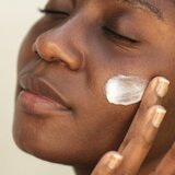 Alpha-H Essential vlažilna krema 50 ml | Shoptok.si