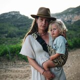 WILDRIDE ergonomska nosilka za malčke do 20 kg print zebra | Shoptok.si