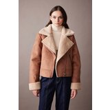 Defacto Relax Fit Suede Furry Faux Leather Coat Cene