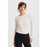 Legendww klasican beli dzemper | ePonuda.com