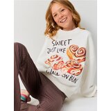 Sinsay Crewneck majica s printom cimeta Cijene