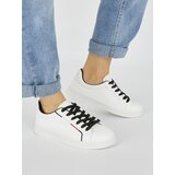 Shelvt White women's trainers | Shoptok.si