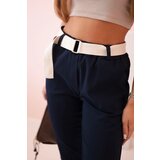 Kesi Włoski Women's viscose trousers with belt and rolled up leg navy blue | shoptok.hr