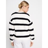 Sinsay Vesta s ukrasnim gumbima | shoptok.hr