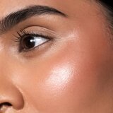 ZOEVA Velvet Love Liquid Highlighting Blush tekuće rumenilo za sjaj lica nijansa Peach Nectar 13 ml | shoptok.hr