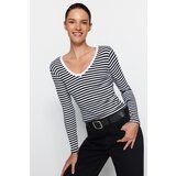 Trendyol Black Striped Ribbed V-Neck Fitted/Simple Long Sleeve Crop Stretch Knitted Blouse | Shoptok.si
