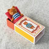 Rex London Plišana igračka Mini Bear in a Little Box – | shoptok.hr