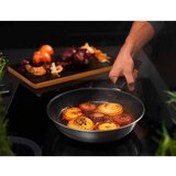 Fiskars ponev za praženje 26 cm | Shoptok.si