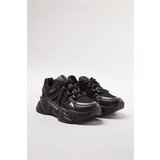 Trendyol Black Thick Sole Lace-Up Sneakers | ePonuda.com