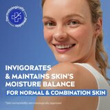Nivea Refreshing pjena za čišćenje lica za normalnu i mješovitu kožu lica 150 ml | shoptok.hr