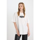 Defacto Cool Beetlejuice Oversize Fit Wide Pattern Crew Neck Printed Short Sleeve T-Shirt | Shoptok.si