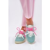 Boto Low Women's Sports Shoes In Leopard Mint Pink Zelevelis | Shoptok.si