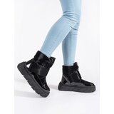 SEASTAR Black insulated women's snow boots with a thick sole | Shoptok.si