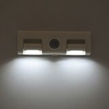  LED zidna svetiljka sa senzorom LED/3xAA/4,5V | Eponuda.com