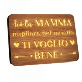 NIKCORP Lesena tablica z osvetlitvijo Darilo za mamo, orehov les, topla bela LED lučka, USB napajanje, dimenzije 22 x 16 cm, (5000165857) | Shoptok.si