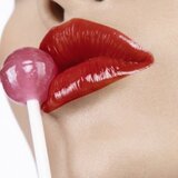 Yves Saint Laurent Rouge Volupté Candy Glaze balzam za usne 10 Red Crush 3,2 g | shoptok.hr