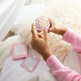Foreo UFO™ 3 5-in-1 sonična naprava za pospešitev učinkov maske za obraz Pearl Pink 1 kos | Shoptok.si