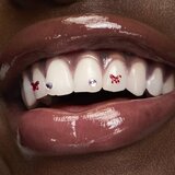 Lancôme Lip Idole Juicytreat sjajilo za usne nijansa 90 8.5 ml | shoptok.hr