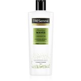TRESemmé Flawless Waves vlažilni balzam za valovite in kodraste lase 400 ml | Shoptok.si