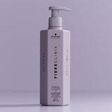 Schwarzkopf Professional Fibre Clinix De-Frizz Shampoo gladilni šampon za neobvladljive lase 300 ml | Shoptok.si