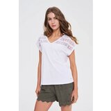 Marisse White Short-Sleeved Blouse | ePonuda.com