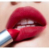 Mac powder kiss hranjivi mat ruž za usne 3 g nijansa 306 shocking revelation | shoptok.hr