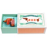 Rex London Plišasta igrača Mini Sausage Dog in a Little Box – | Shoptok.si
