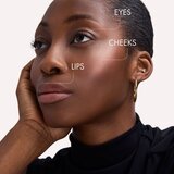 Catrice Aura Glam Bouncy Highlighter highlighter nijansa 010 Moonlit Sand 6.4 g | shoptok.hr