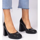 Gemre Black block heel pumps with a square toe Irenois | Shoptok.si