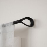 Umbra Željezna proširiva karniša 107 - 305 cm Loop – | shoptok.hr