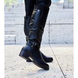Gemre Insulated black boots with low heels Castelvetro | Shoptok.si