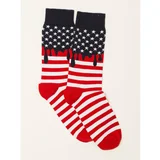 Fashion Hunters Men's white and red striped socks