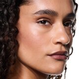 MAC Cosmetics Powder Kiss Lip + Cheek Mousse večnamensko ličilo za ustnice in lica odtenek Rekindled 5 ml | Shoptok.si