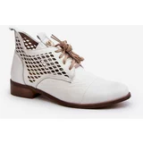 Kesi Zazoo Women's low openwork leather ankle boots, white