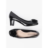 GOODIN Lacquered pumps with a striking decoration | shoptok.hr