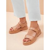 Resti Royal Fashion Women's Otvanna sandals with a thick sole | Shoptok.si