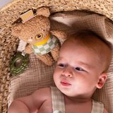 Taf Toys Activity Toy Brendon the Bear viseća igračka kontrastnih boja s grickalicom 1 kom | shoptok.hr