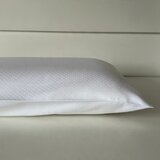 VIKTORIJA Jastučnica 50x70 cm, pamučni saten, bela sa sitnim tačkicama – Clas A40 | Eponuda.com