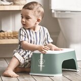 BABYBJORN pručka Step Stool Deep green/White | Shoptok.si