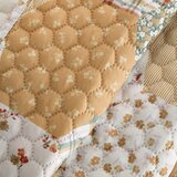 Catherine Lansfield Rumeno/bež prešito pregrinjalo 220x230 cm Floral Patchwork – | Shoptok.si