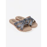Shelvt Women's metallic flat sandals | ePonuda.com