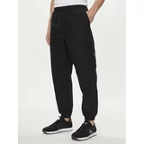 Calvin Klein Jeans Jogging hlače Utility J30J325616 Črna Regular Fit