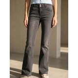 Sinsay Flare low waist traperice s ispranim efektom Slike