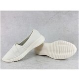 Puma Nizki čevlji Adelina 2 Bela | Shoptok.si
