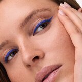 Catrice Velvet Glide vodoodporni svinčnik za oči z mat učinkom odtenek 050 Blue Pulse 1.4 g | Shoptok.si