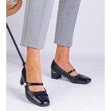 Gemre Black block-heeled pumps with a patent toe Ivanita | Shoptok.si